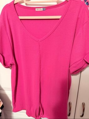 Yours & Mine Hot Pink V-Neck Short Sleeve Blouse